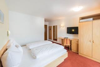 Hotel Garni Waldhof - Wohlfühlen am Lech - Stanzach - 7