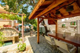 Villa Yanevi - Lozenets - 4