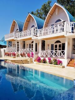 Santorini Beach Resort - Gili Trawangan - 5