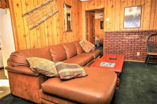 Twin Pines Family Cabin by Big Bear Vacations - Big Bear Lake - 1