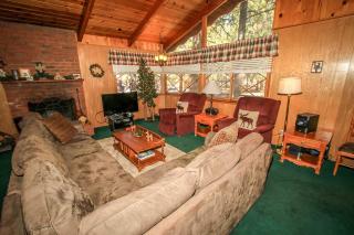 Avalon Hide Out-1336 by Big Bear Vacations - 8