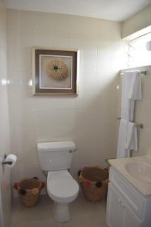 Golden View Apartment - Saint James - 8