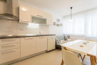 Modern apartment near the beach and center of Split - Split - 8