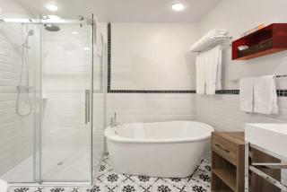 Hotel Bonaparte - Montréal - 1