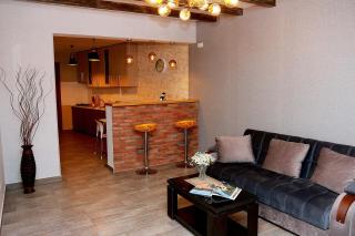 Tbilisi Trinity Apartment - 0
