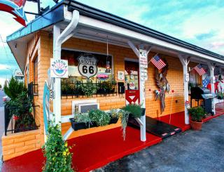 Brad's Desert Inn - Holbrook - 0