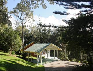 Forrester Court Cliff Top Cottages - 3