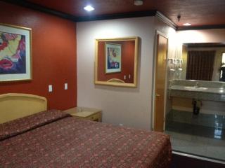 All 8 Motel - Azusa - 3