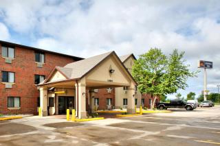 Best Western Plus Altoona Inn - Altoona - 9