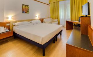 Best Western City Hotel - Bolonia - 1