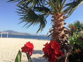 Luxury Holiday in Royal Apartment for King and Queen - Sarandë - 8