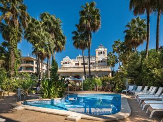 Hotel Ciutat Jardi - 6