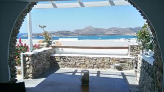 Salty Wind Antiparos Apartments and Studios - 3