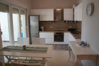 Nice Apartment in Beach - Golem - 8