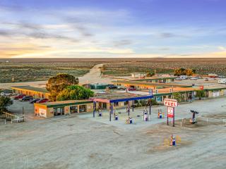 Nullarbor Roadhouse - Nullarbor - 0
