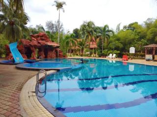 Rompin Beach Resorts - 0