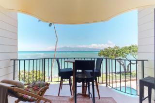 Kahana Reef Oceanfront Condos - 4
