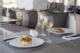 Poseidon of Paros Hotel & Spa - Chrissi Akti - 3