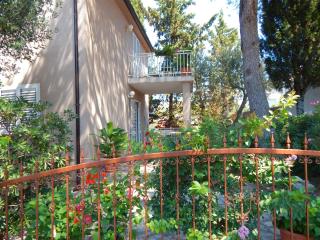 Adrienn Apartments - 9