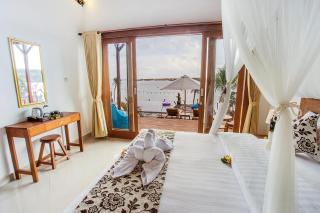 Nusa Veranda Sunset Villas & Restaurant - Nusa Lembongan - 2