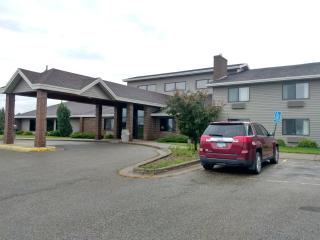 Madelia Hotel & Suites - Madelia - 9