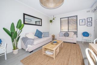 Bay Village Unit 2 47 Shoal Bay Road - 8