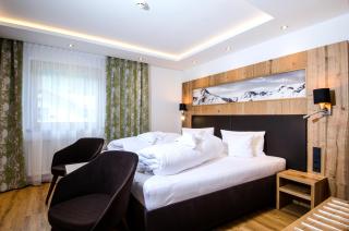 Hotel Garni Siegele - inklusive Silvretta-Card PREMIUM - Ischgl - 7