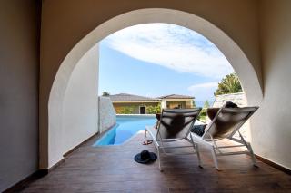 Alexandra Beach Spa Resort - 1