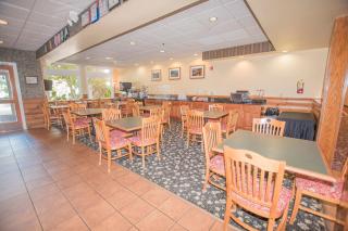 Lake Chatuge Lodge - 4