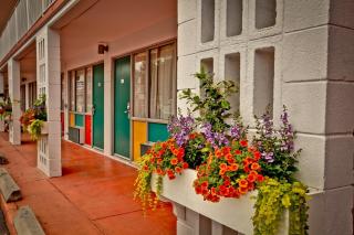 The Thunderbird Inn - 6