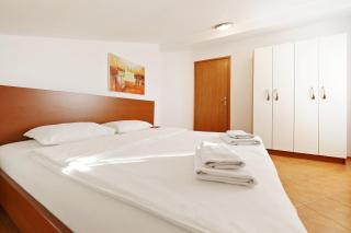 Apartmani "Jadran" - Pag - 1