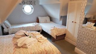 Agar House - Llandudno - 4