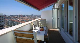Quad Avenue - Lisbona - 2