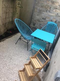 F2 cosy avec Cour - 4