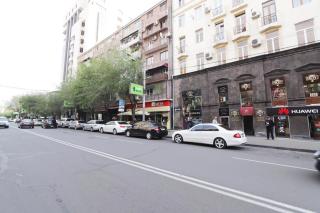 Luxury Apartments in Center - 4