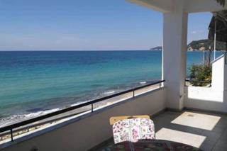 Seaside beach house - Siviri - 0