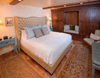 Relaxing 1 Bedroom Condo with Premium Amenities - 4