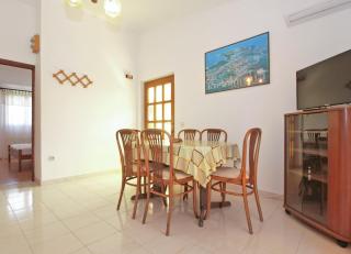 Apartments Luciano 1728 - 1