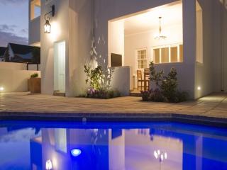 Kenjockity Self Catering Apartments - 9