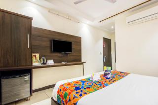 FabExpress Le Continental - Nr New Delhi Railway Station - 1