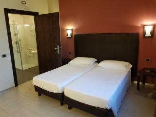 Hotel Montini Linate Airport - Peschiera Borromeo - 6