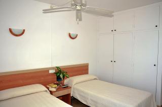 S'Arenal Apartments - Portinatx - 4