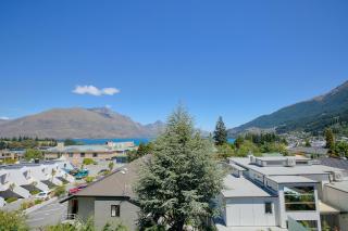 Luxury Penthouse P2 - Queenstown - 1
