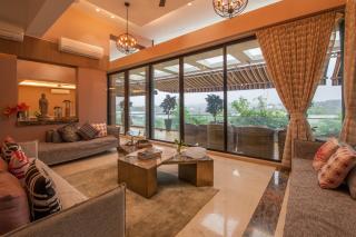 Villa 41 by StayVista - A chic retreat with a pool, poker table, and a theater room - Lonavla - 3