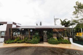 RedDoorz Plus at The Ridge Tagaytay - Tagaytay - 0