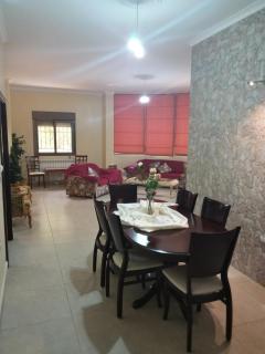Honey Guesthouse - Jezzin - 1
