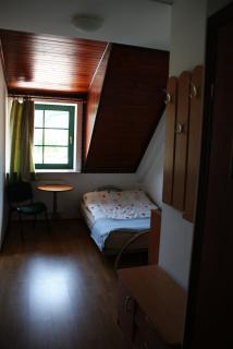 Motel Warmiaki Bed&breakfast - Jadów - 2