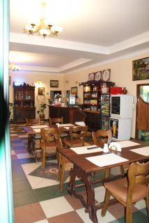 Motel Warmiaki Bed&breakfast - Jadów - 1