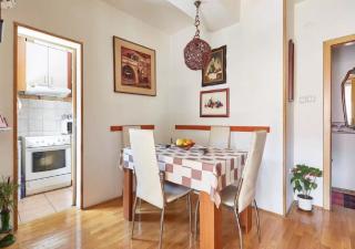Bohemian Quarter / City Park, free parking - Escópia - 9