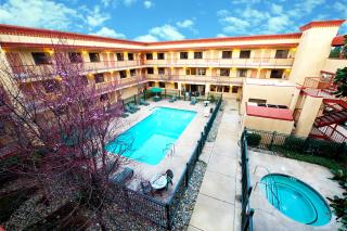 Best Western Plus Orchid Hotel & Suites - 4